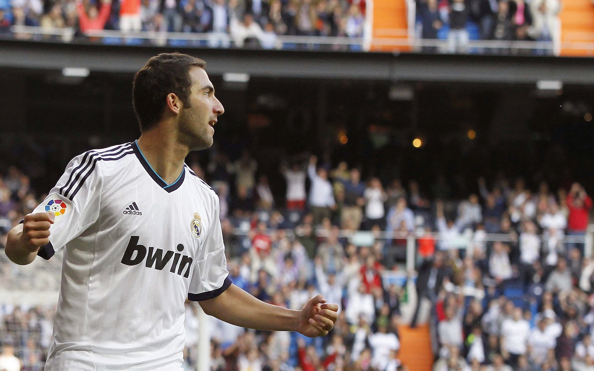 中超球队训练视频引网友点赞,中超球队训练基地